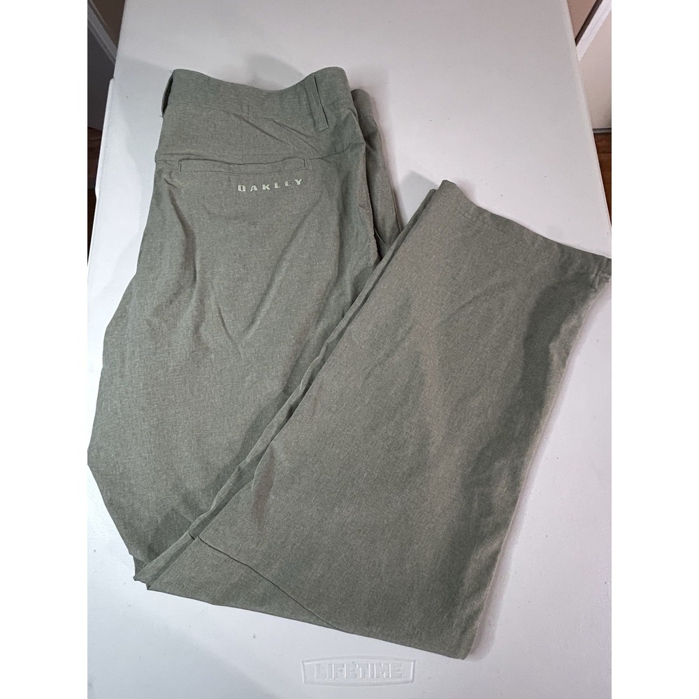 Oakley Pants‎ Mens Size 36 Regular Fit Tech Performance Chino Golf Stretch Green